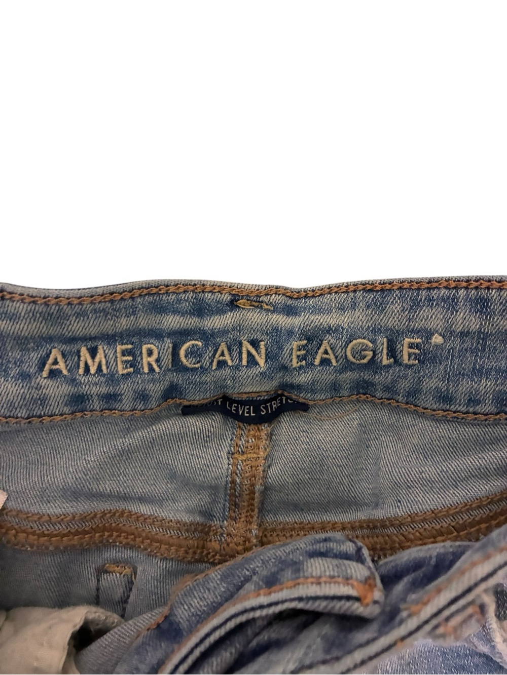 American Eagle | Distressed lightwash crochet detail denim shorts size 0 - Picture 2 of 11